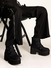 Dark Style Punk Rock Buckle Boots