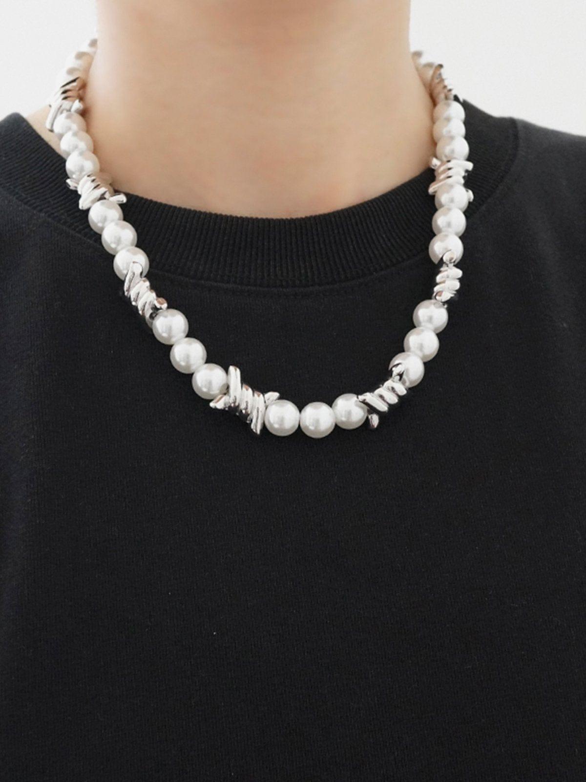 Pearl Thorns Necklace