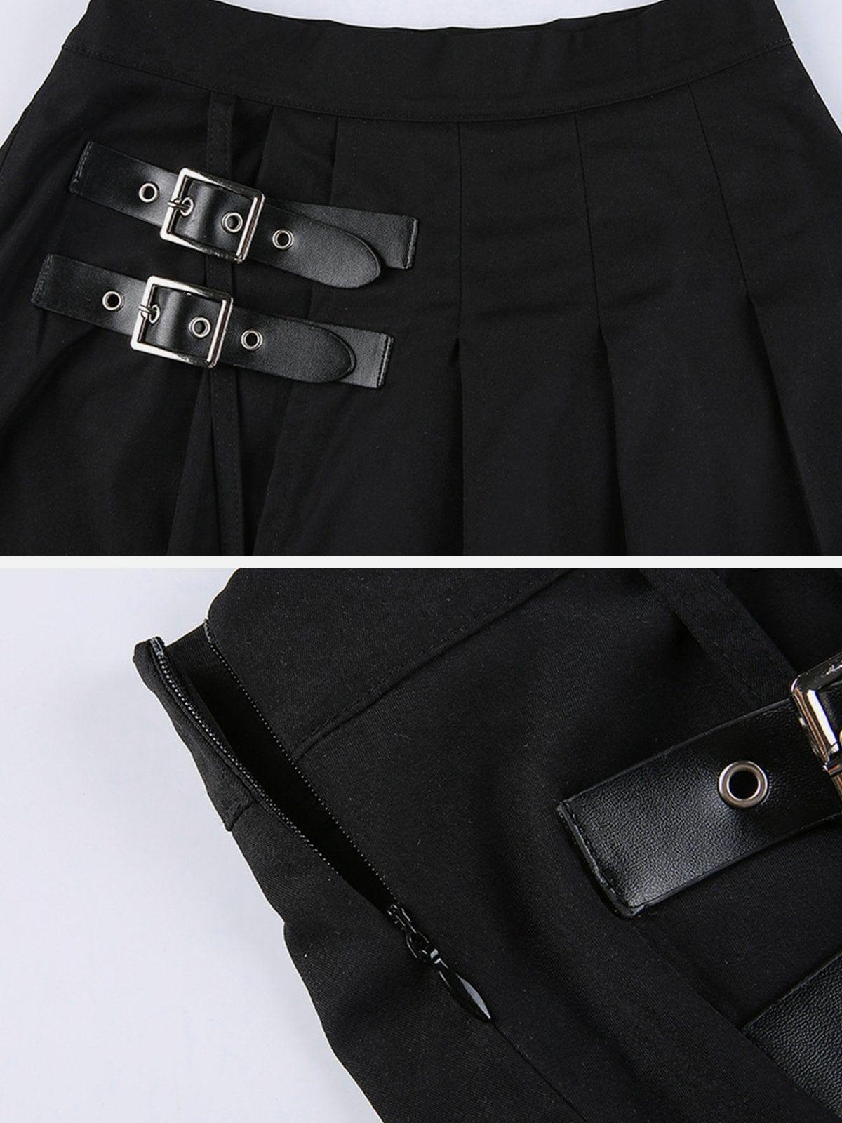 Leg Ring Asymmetric Pleated Skirt