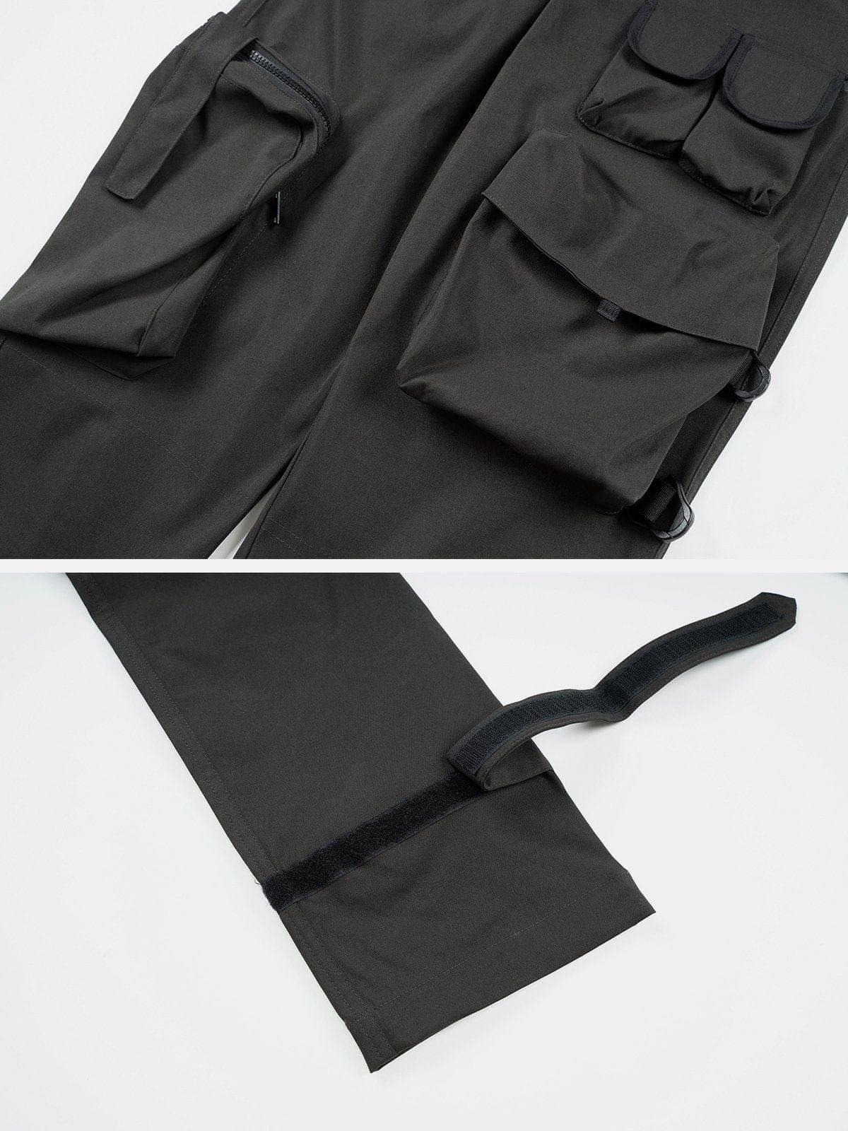 Asymmetrical Pockets Cargo Pants