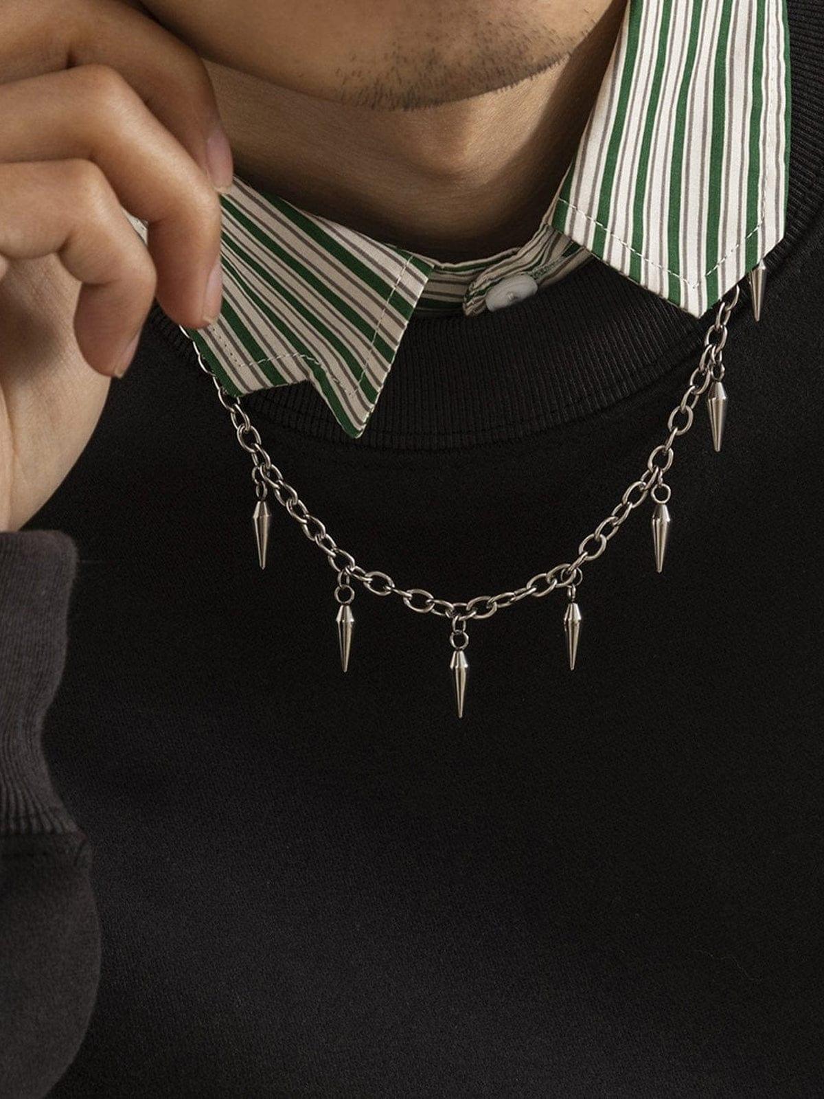 Gothic Fringed Rivets Necklace
