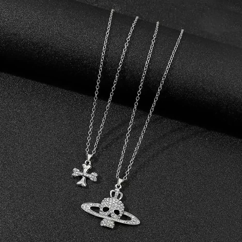 Unique Skull And Crossbones Pendant Necklace